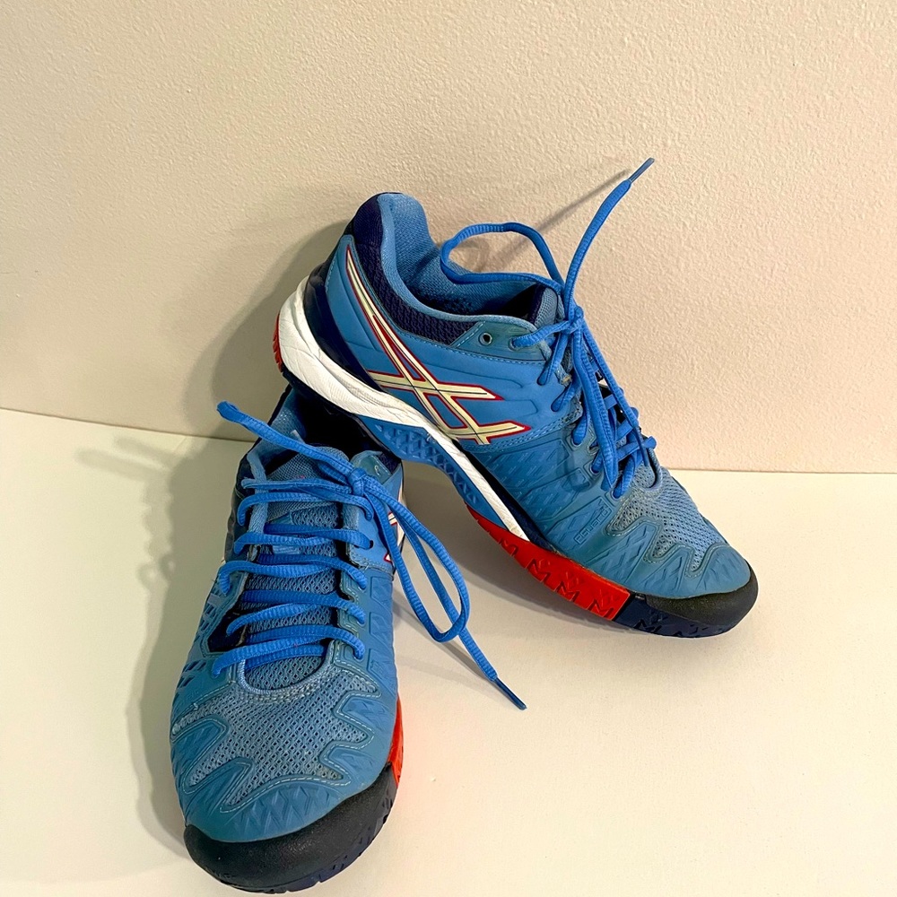 ASICS size 8